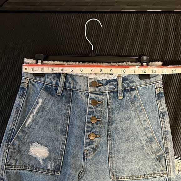 Evidnt Button Fly Raw Hem Distressed Jeans - Picture 11 of 15